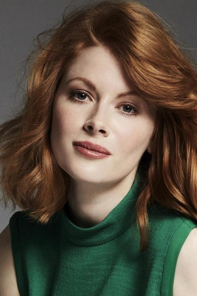 Фото Эмили Бичем (Emily Beecham)