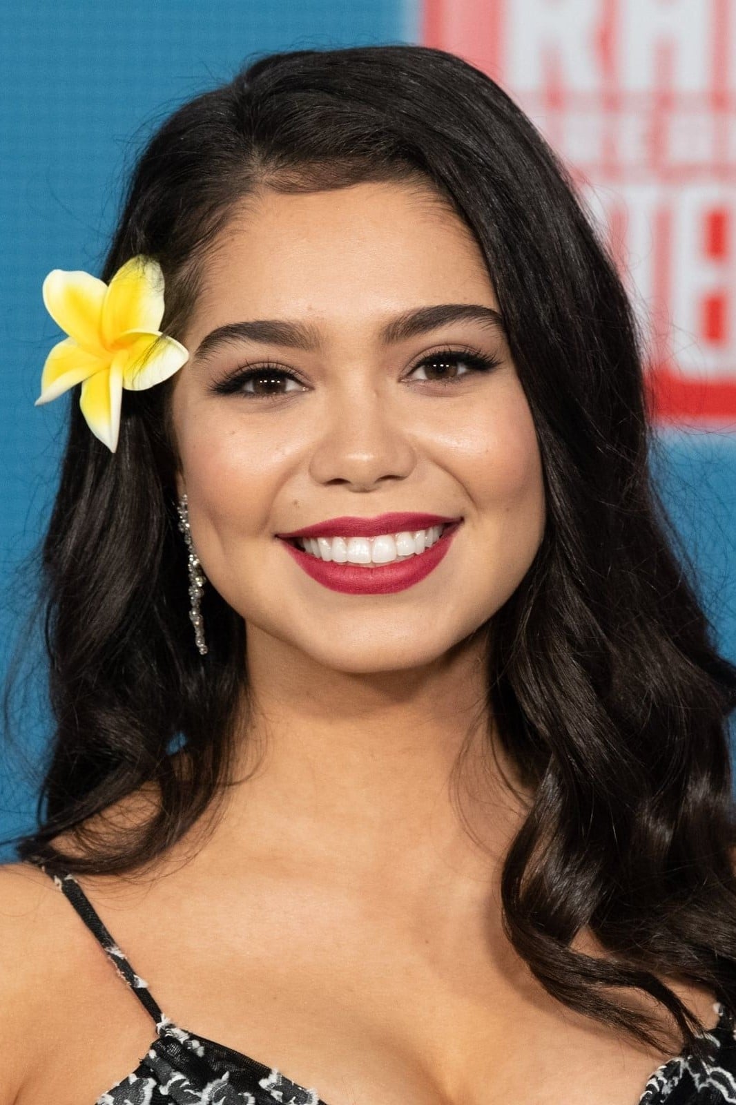 Фото Аули Кравальо (Auli'i Cravalho)