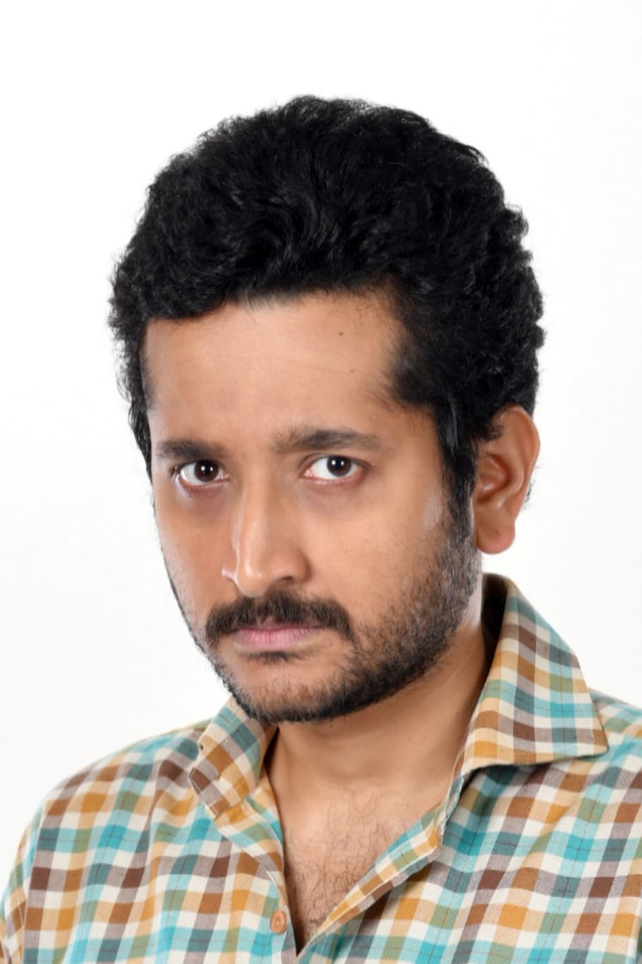 Фото  (Parambrata Chatterjee)