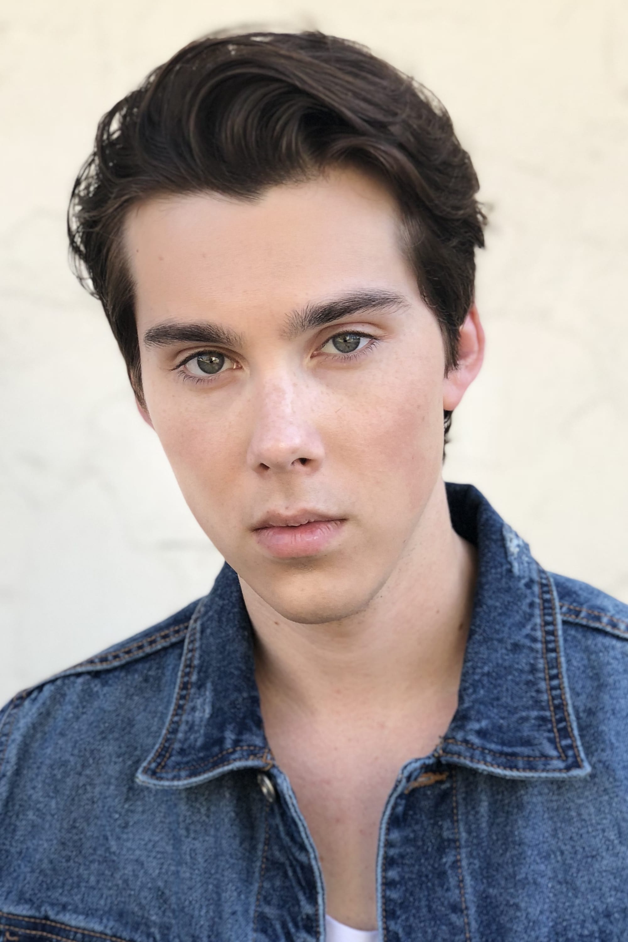 Фото  (Jeremy Shada)