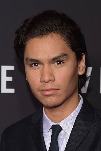 Фото Форрест Гудлак (Forrest Goodluck)