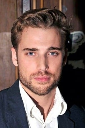 Фото Дастин Миллиган (Dustin Milligan)