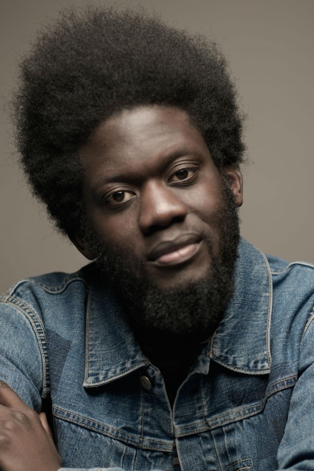 Фото  (Michael Kiwanuka)