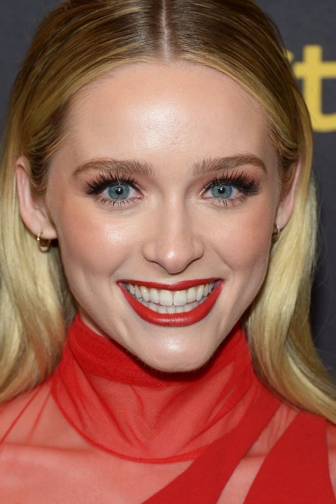 Фото  (Greer Grammer)