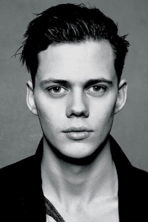 Фото Билл Скарсгард (Bill Skarsgård)