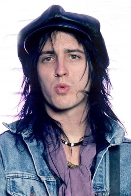 Фото Иззи Стрэдлин (Izzy Stradlin)