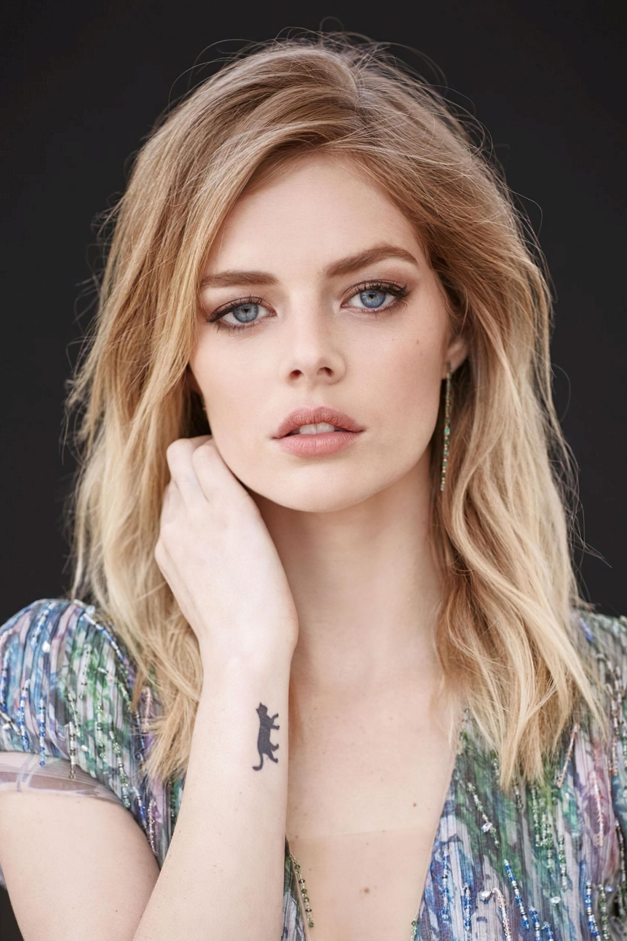 Фото Самара Ткачество (Samara Weaving)