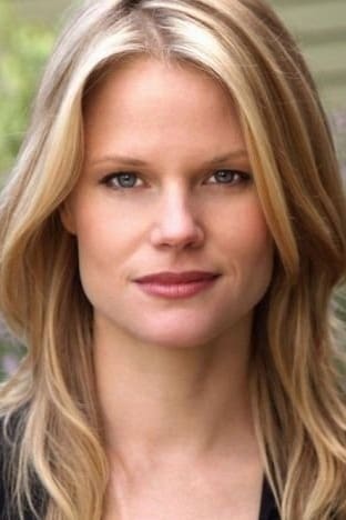 Фото Джоэль Картер (Joelle Carter)