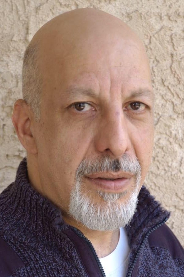 Фото Эрик Авари (Erick Avari)