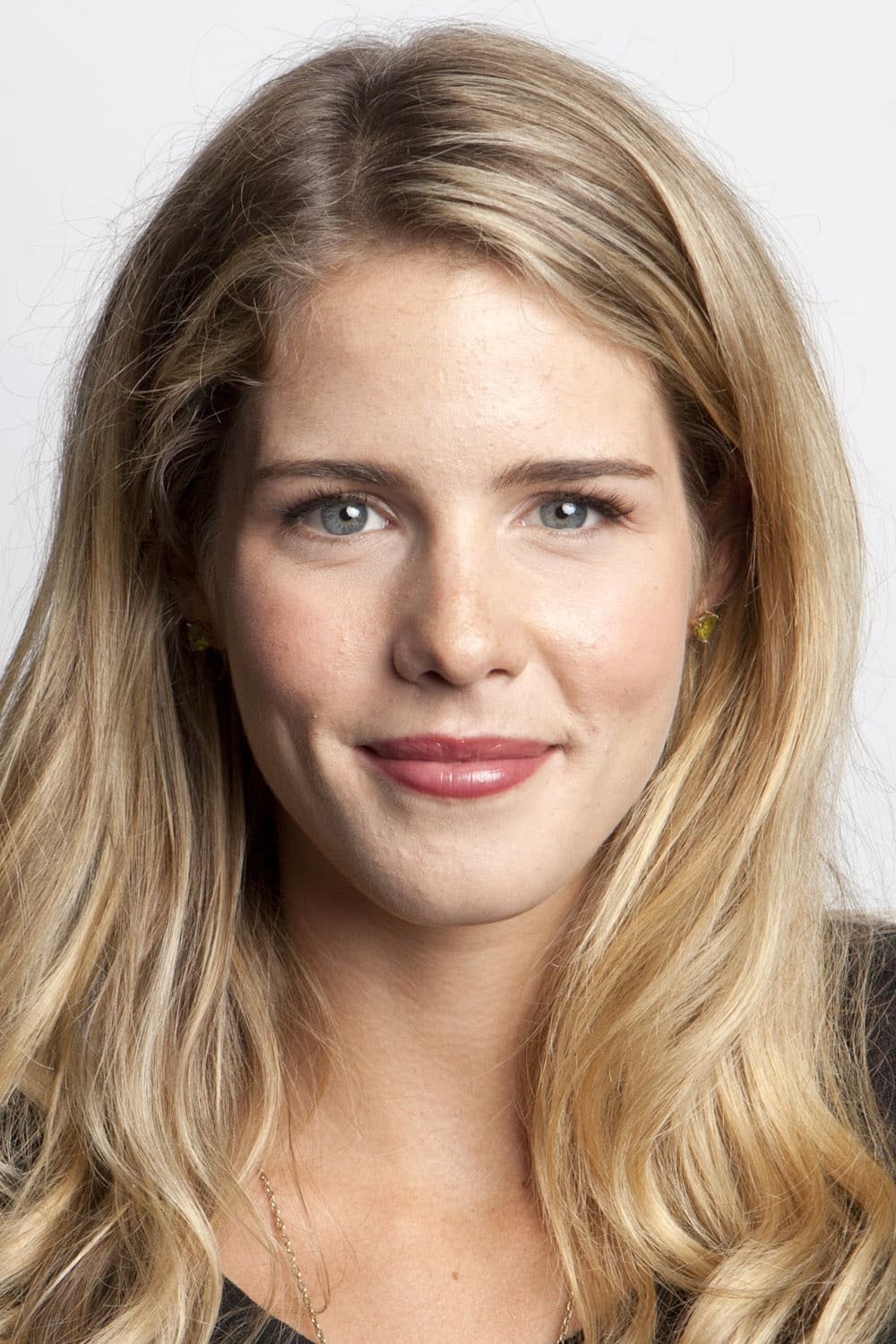 Фото Эмили Бетт Рикардс (Emily Bett Rickards)