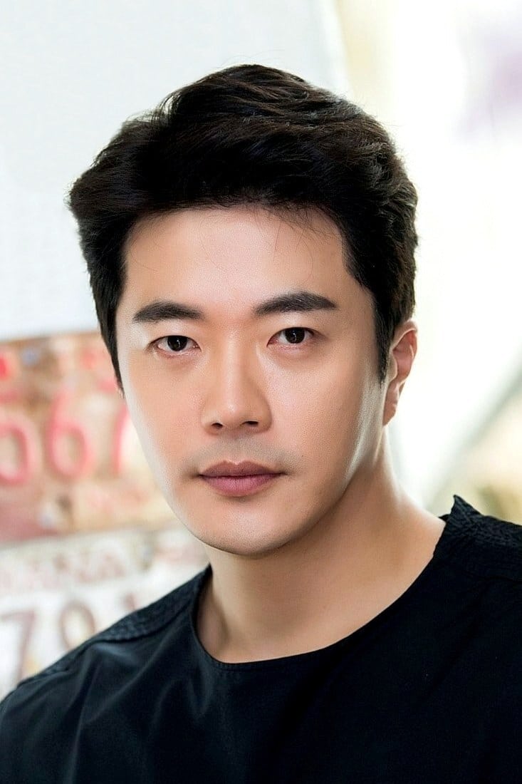 Фото  (Kwon Sang-woo)