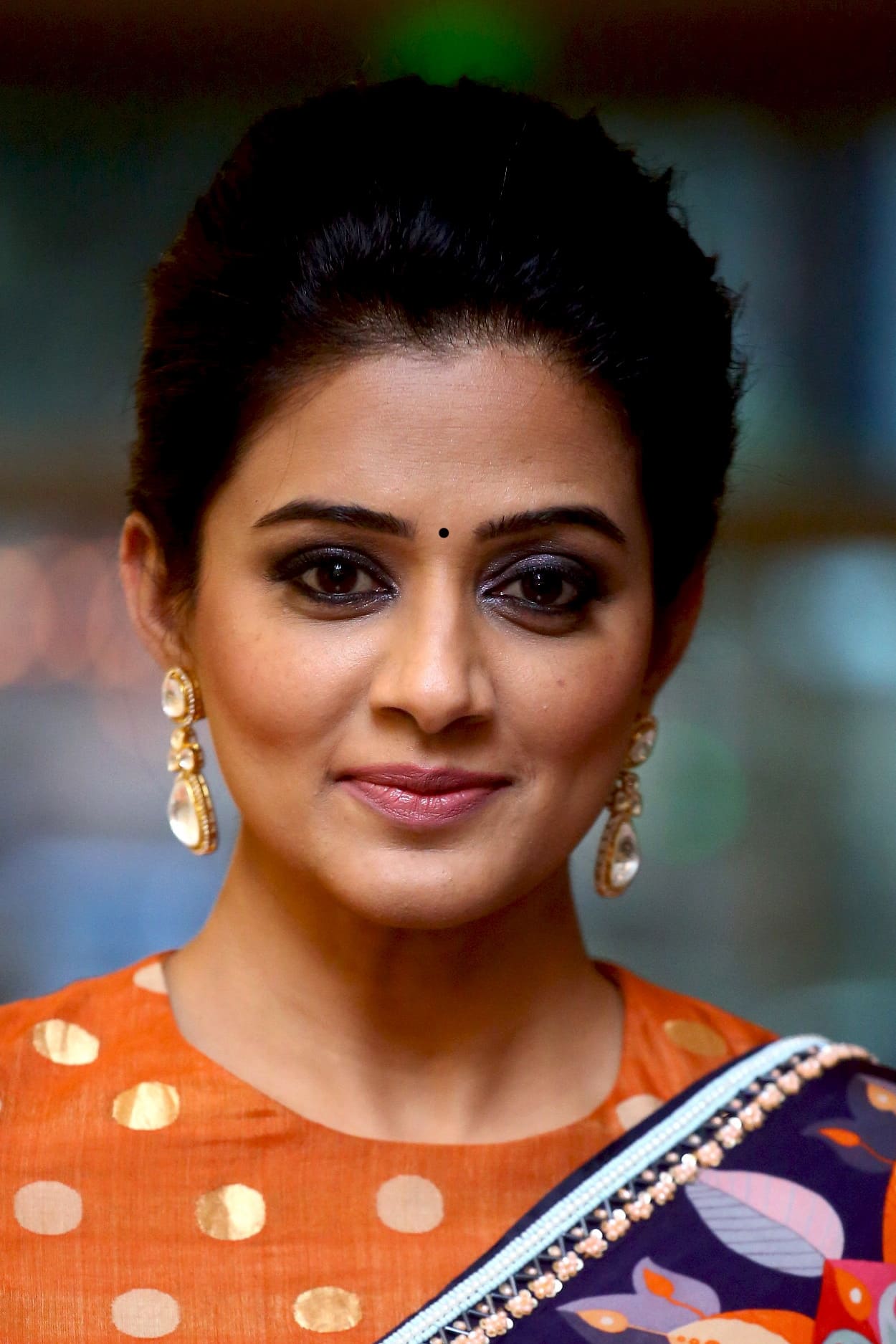 Фото Приямани (Priyamani)