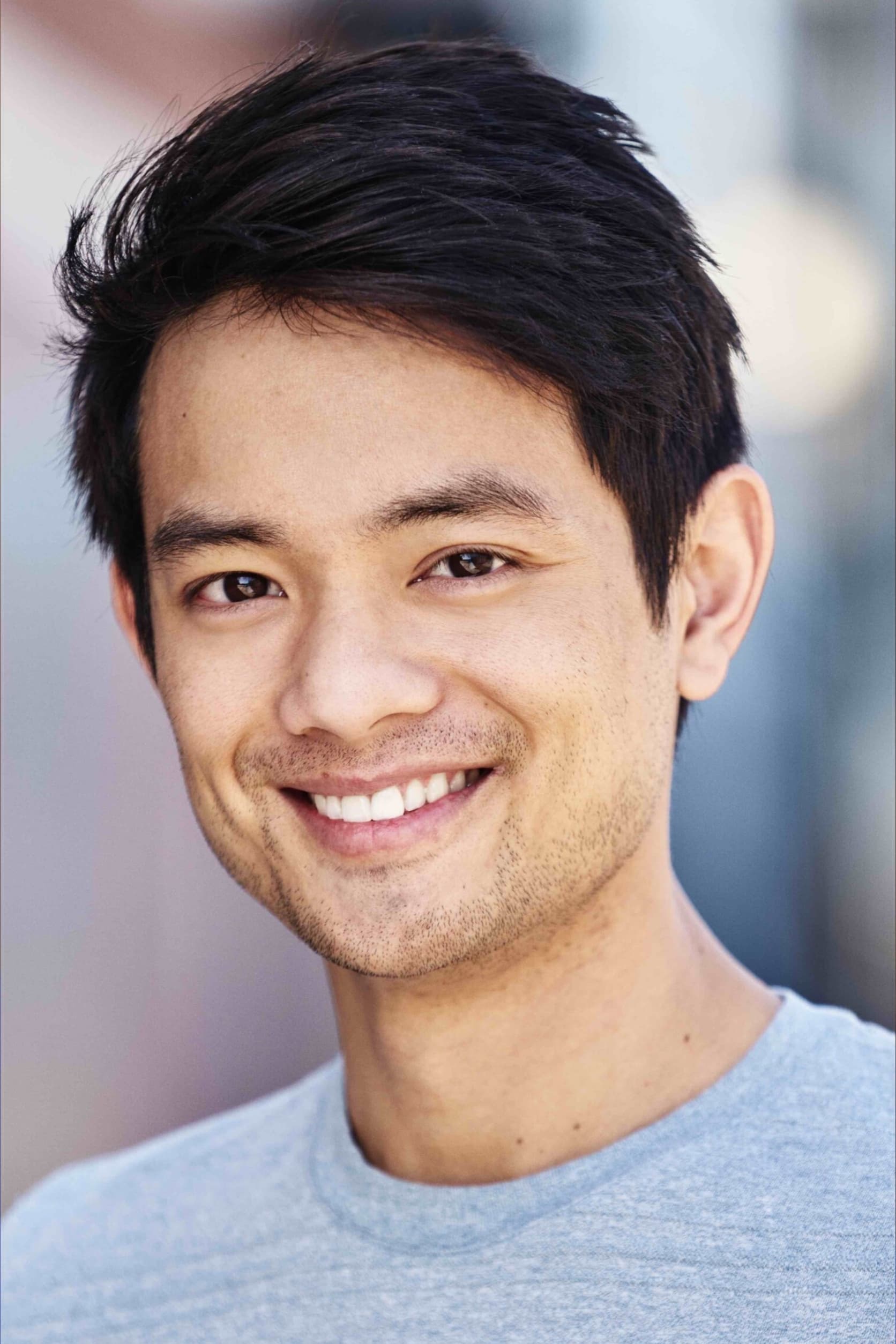 Фото Осрик Чау (Osric Chau)