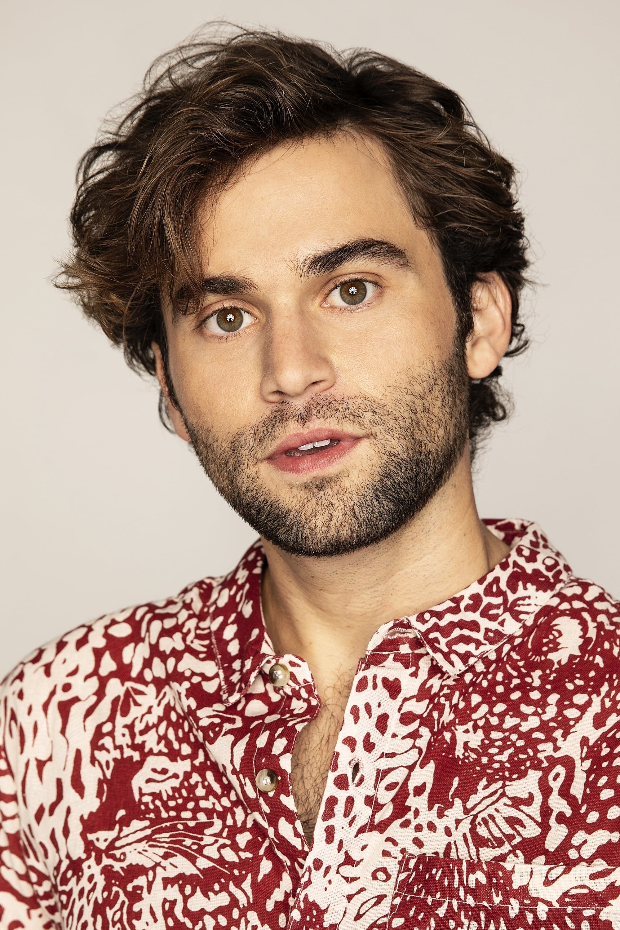 Фото  (Jake Borelli)