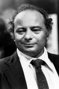 Фото Берт Янг (Burt Young)