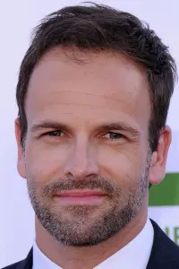 Фото Джонни Ли Миллер (Jonny Lee Miller)