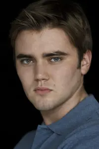 Фото Кэмерон Брайт (Cameron Bright)