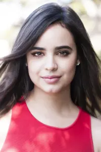 Фото София Карсон (Sofia Carson)