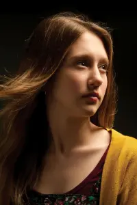 Фото Таисса Фармига (Taissa Farmiga)