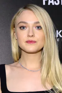 Фото Дакота Фэннинг (Dakota Fanning)