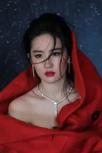 Фото Лю Ифэй (Liu Yifei)