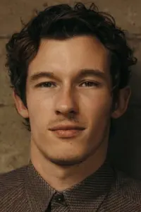 Фото Каллум Тернер (Callum Turner)