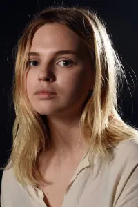 Фото Одесса Молодая (Odessa Young)