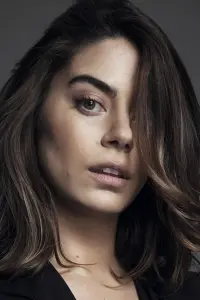 Фото  (Lorenza Izzo)