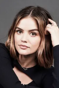 Фото Люси Хейл (Lucy Hale)