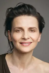 Фото Жюльет Бинош (Juliette Binoche)