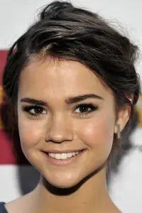 Фото  (Maia Mitchell)