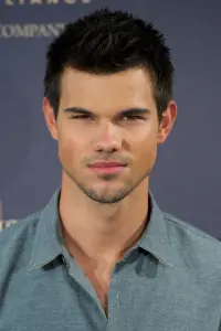 Фото Тейлор Лотнер (Taylor Lautner)