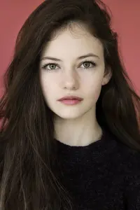 Фото Маккензи Фой (Mackenzie Foy)