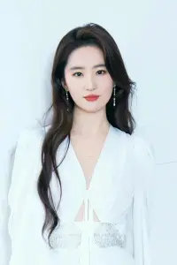 Фото Лю Ифэй (Liu Yifei)