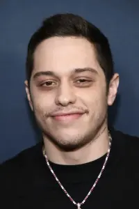 Фото Пит Дэвидсон (Pete Davidson)