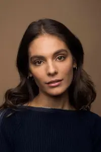 Фото  (Caitlin Stasey)