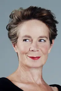 Фото Селия Имри (Celia Imrie)