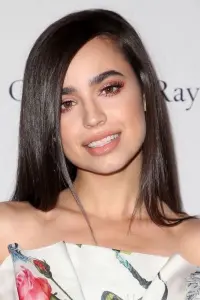 Фото София Карсон (Sofia Carson)