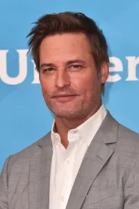 Фото Джош Холлоуэй (Josh Holloway)