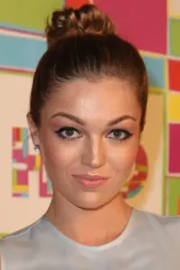 Фото  (Lili Simmons)