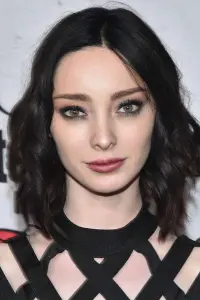 Фото Эмма Дюмон (Emma Dumont)