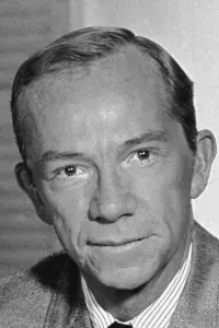 Фото Рэй Уолстон (Ray Walston)