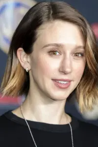 Фото Таисса Фармига (Taissa Farmiga)