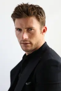 Фото Скотт Иствуд (Scott Eastwood)