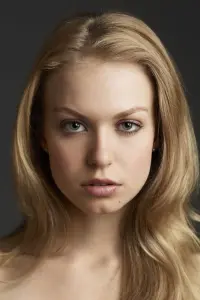 Фото Пенелопа Митчелл (Penelope Mitchell)