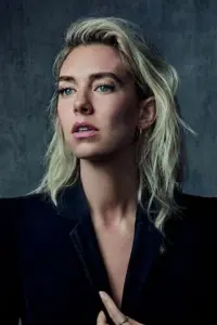 Фото Ванесса Кирби (Vanessa Kirby)