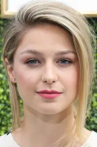 Фото Мелисса Бенойст (Melissa Benoist)