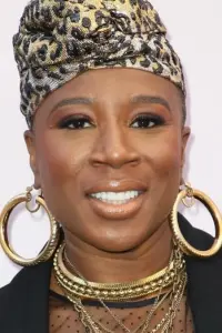 Фото Аиша Хиндс (Aisha Hinds)