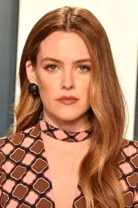 Фото Райли Кио (Riley Keough)