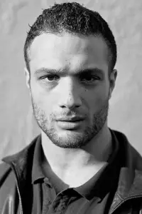 Фото  (Cosmo Jarvis)